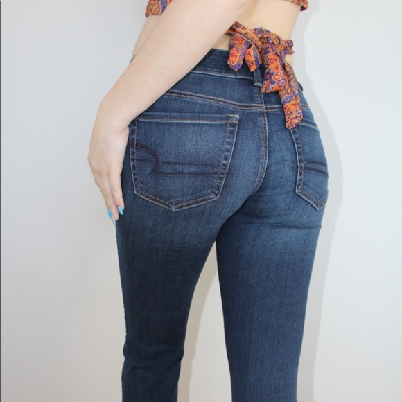 American Eagle Flared Jeans - Picture 3 of 3